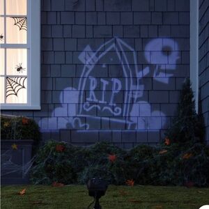 NWT LED tombstone skeleton Halloween light show projection hyde and eek boutique